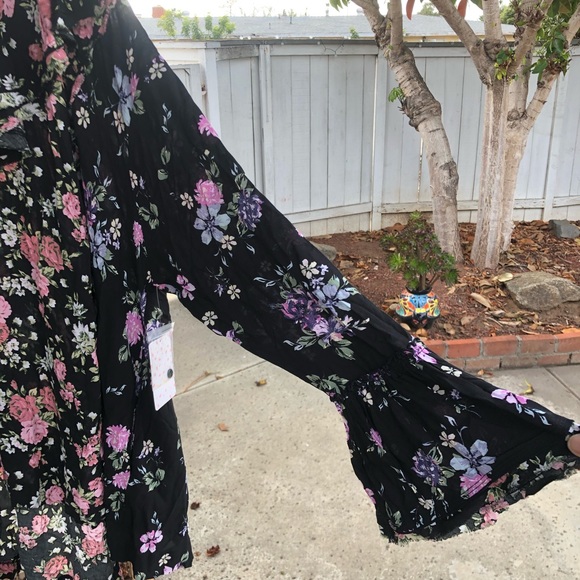 NWT FREE PEOPLE Loretta Tunic Top Dark Combo Printed Size Small - Picture 5 of 12